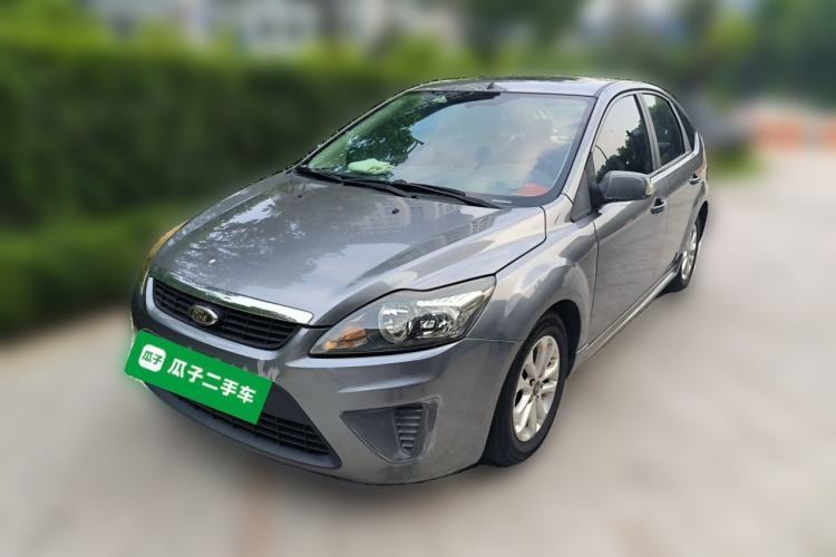 Used Ford Focus 2012 Hatchback Classic 1.8L Automatic Fashion Edition Guazi used car, China used car export, Used car for sale, Used cars, Cheapest cars for sale