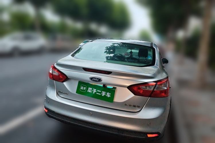 Used Ford Focus 2012 Sedan 1.6L Manual Fashion Edition Rear