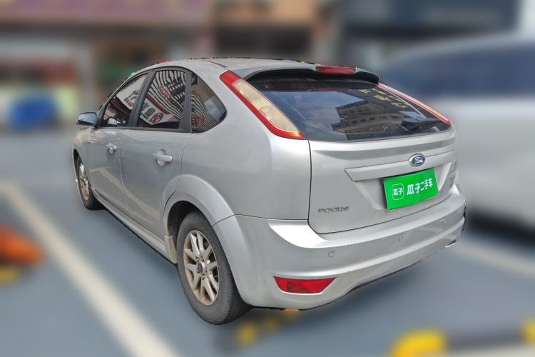 Used Ford Focus 2012 Hatchback Classic 1.8L Manual Fashion Edition Rear Left 45 Deg