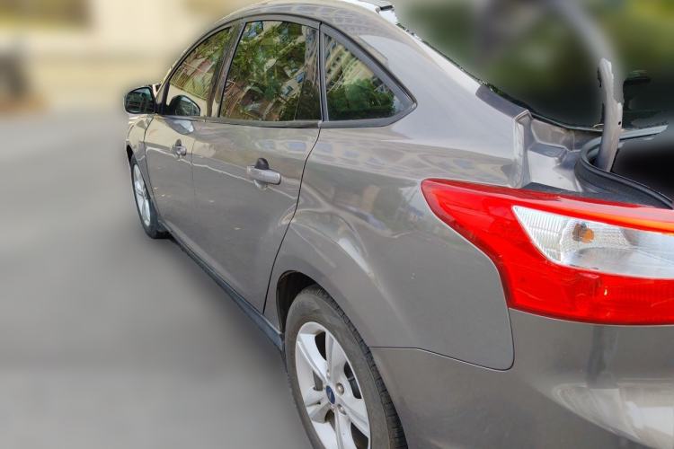 Used Ford Focus 2012 Sedan 1.6L Automatic Fashion Edition Rear Left 45 Deg
