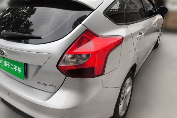 Used Ford Focus 2012 Hatchback 1.6L Automatic Fashion Edition Rear Right 45 Deg