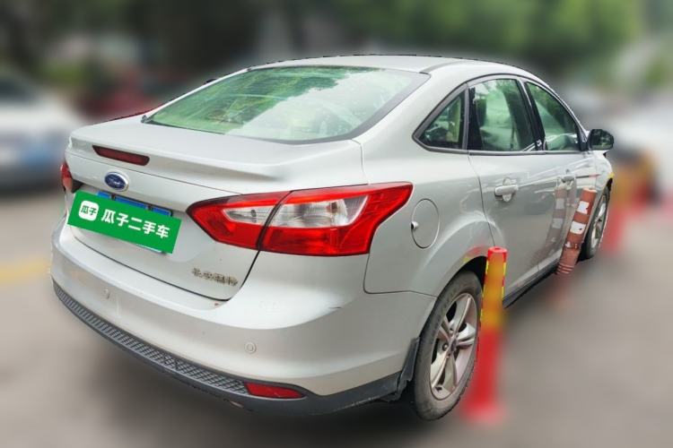Used Ford Focus 2012 Sedan 1.6L Automatic Fashion Edition Rear Right 45 Deg