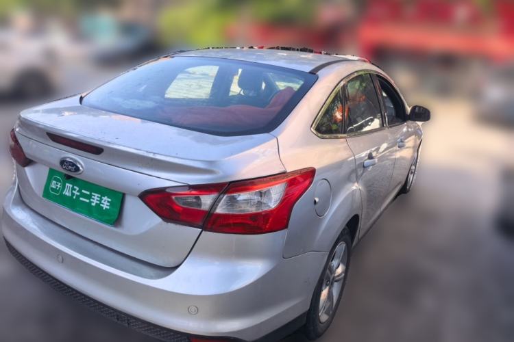 Used Ford Focus 2012 Sedan 1.6L Manual Fashion Edition Rear Right 45 Deg