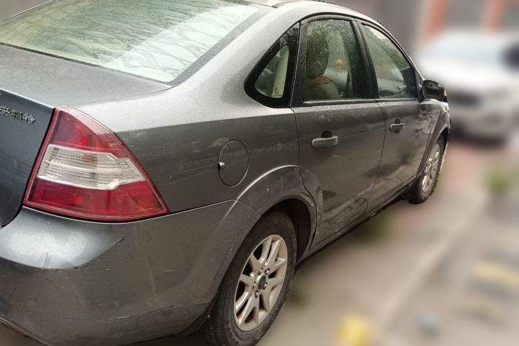 Used Ford Focus 2012 Sedan Classic 1.8L Manual Base Model Rear Right 45 Deg