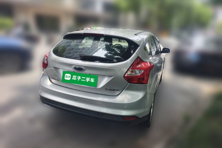 Used Ford Focus 2012 Hatchback 1.6L Automatic Fashion Edition Rear Right 45 Deg