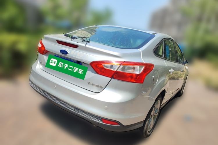 Used Ford Focus 2012 Sedan 1.6L Automatic Fashion Edition Rear Right 45 Deg