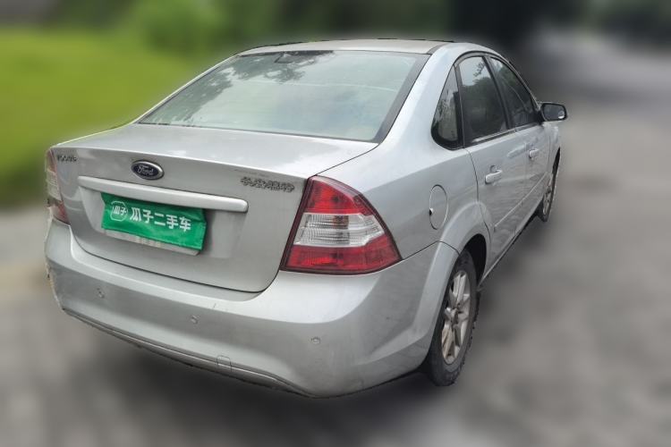 Used Ford Focus 2012 Sedan Classic 1.8L Manual Fashion Edition Rear Right 45 Deg