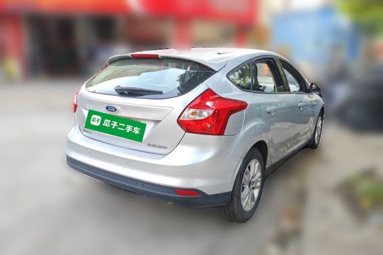 Used Ford Focus 2012 Hatchback 1.6L Automatic Comfort Model Rear Right 45 Deg