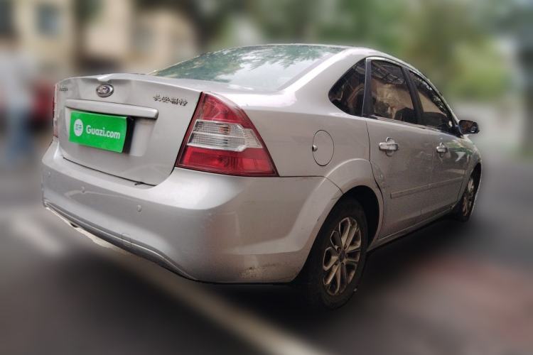 Used Ford Focus 2012 Sedan Classic 1.8L Manual Fashion Edition Rear Right 45 Deg