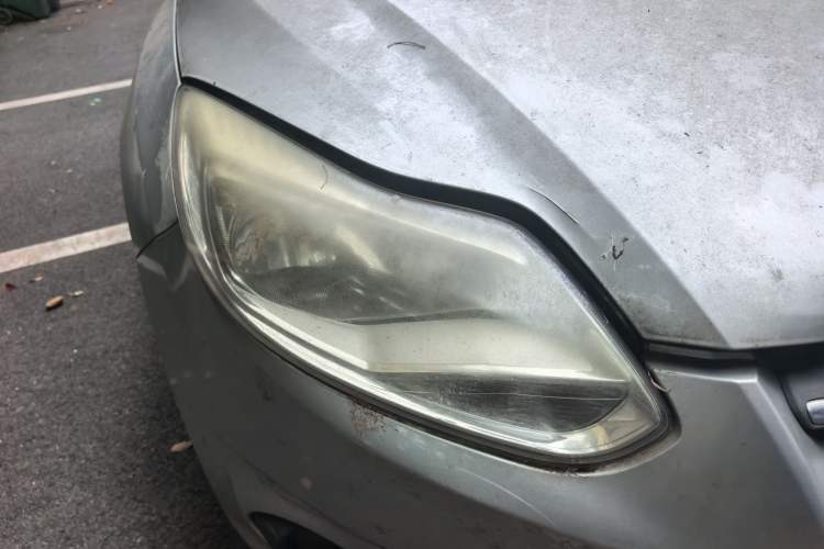 Used Ford Focus 2012 Hatchback 1.6L Automatic Comfort Model Right Front Headlight