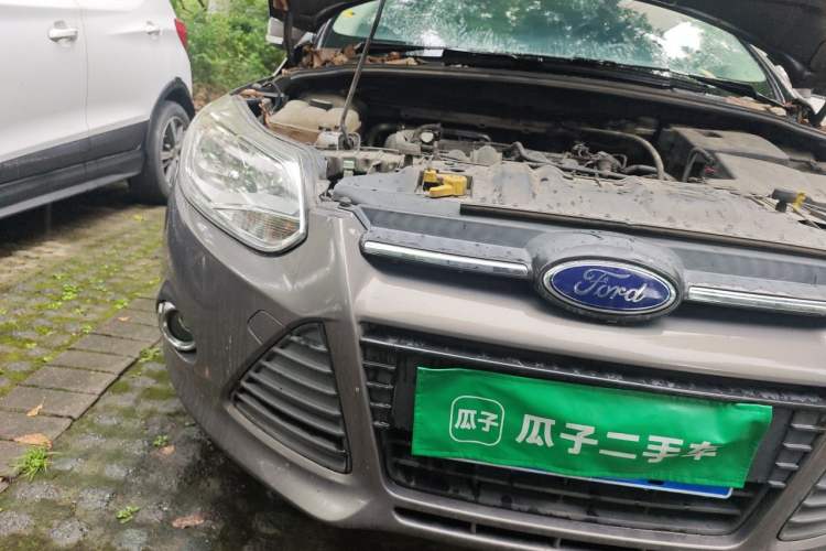 Used Ford Focus 2012 Sedan 1.6L Automatic Fashion Edition Right Front Headlight