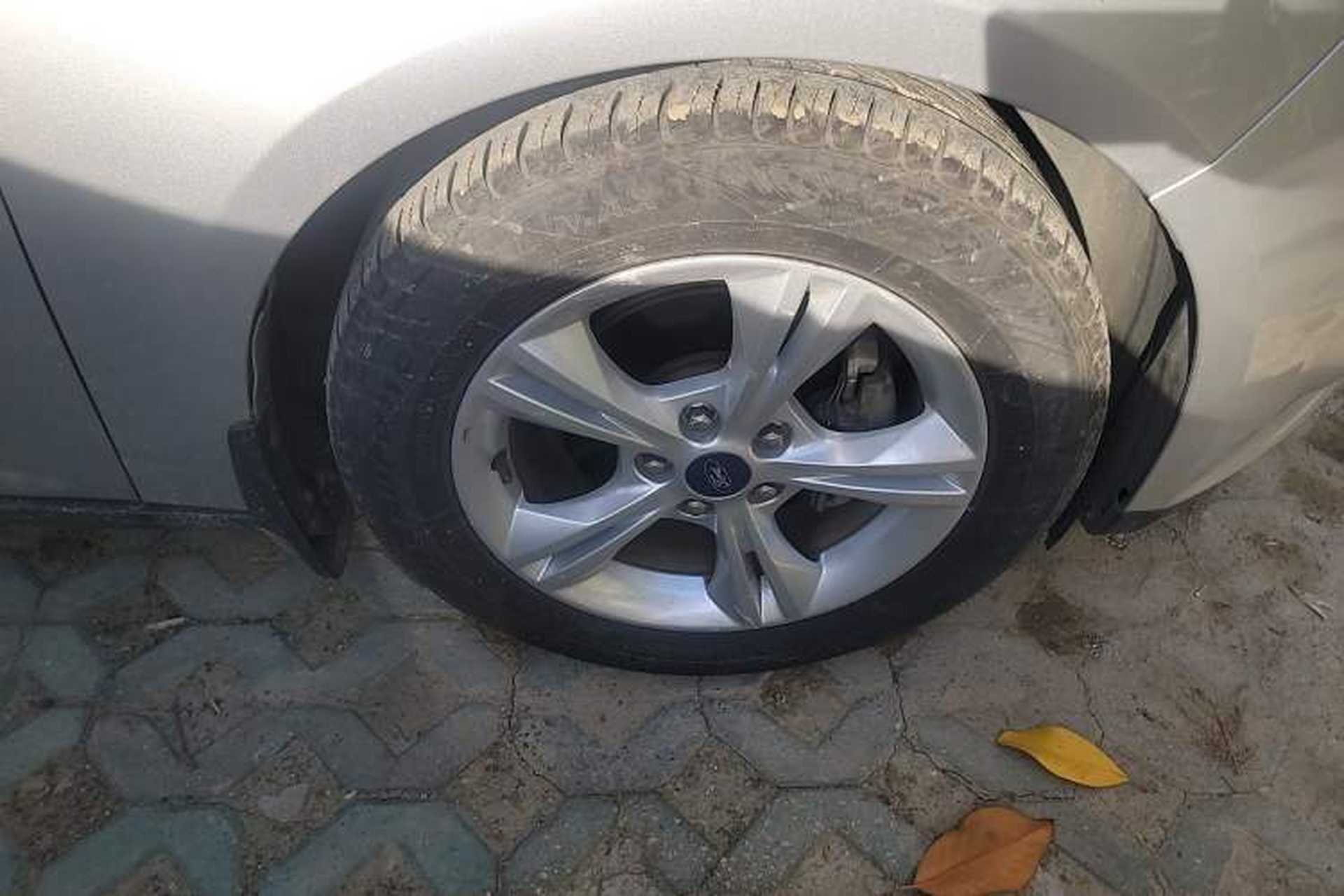 Used Ford Focus 2012 Sedan 1.6L Automatic Fashion Edition Right Front Wheel Hub
