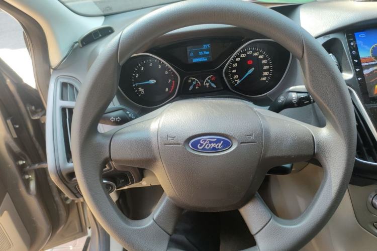 Used Ford Focus 2012 Sedan 1.6L Manual Comfort Model Steering Wheel
