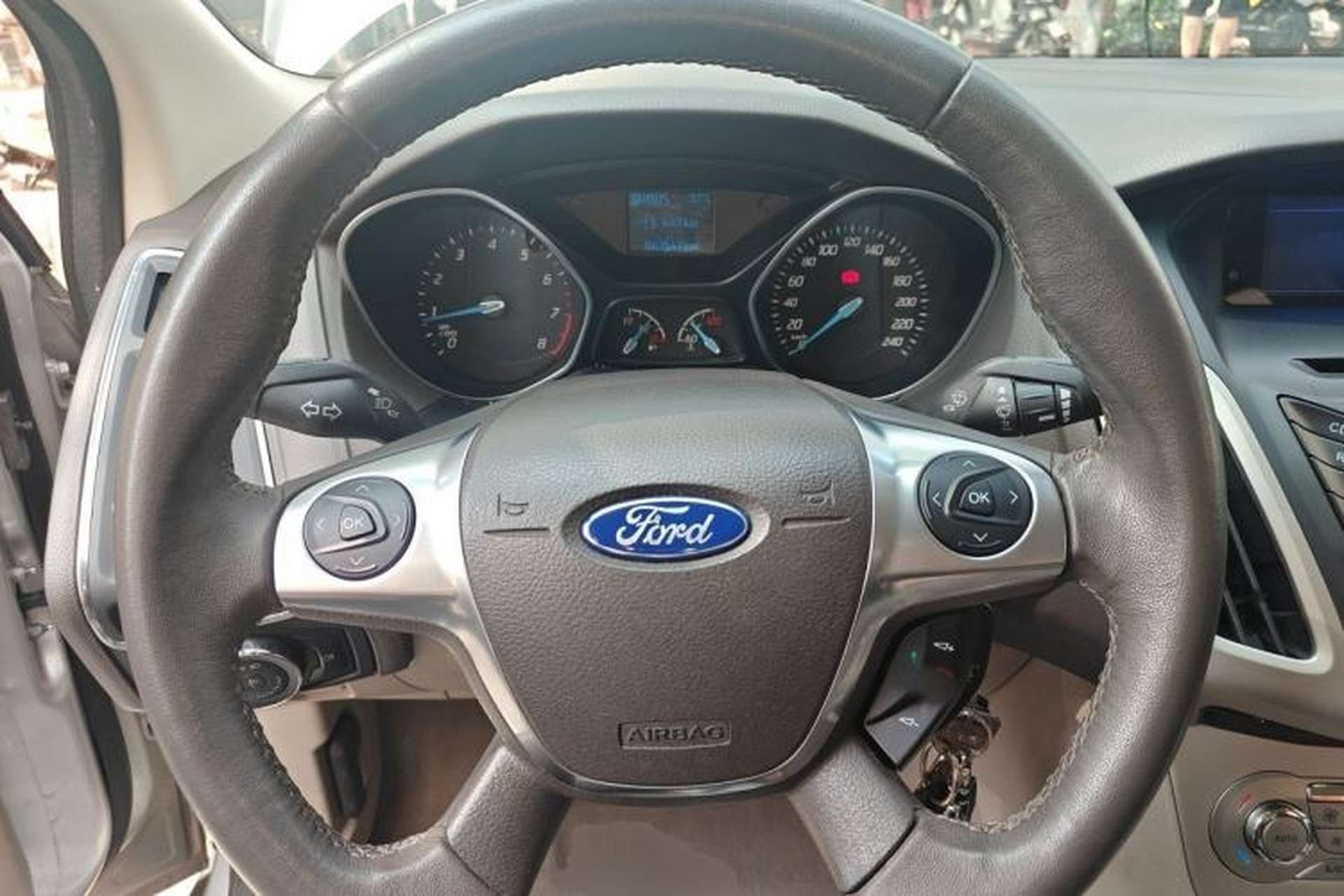 Used Ford Focus 2012 Sedan 1.6L Automatic Fashion Edition Steering Wheel