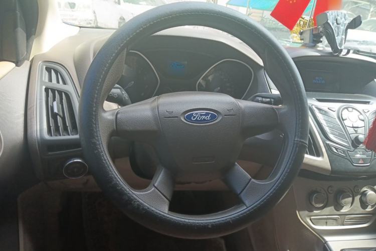 Used Ford Focus 2012 Sedan 1.6L Manual Comfort Model Steering Wheel