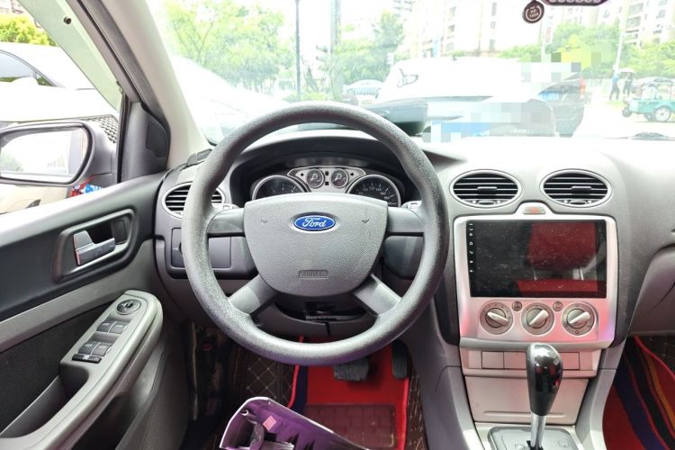 Used Ford Focus 2012 Hatchback Classic 1.8L Automatic Base Model Steering Wheel