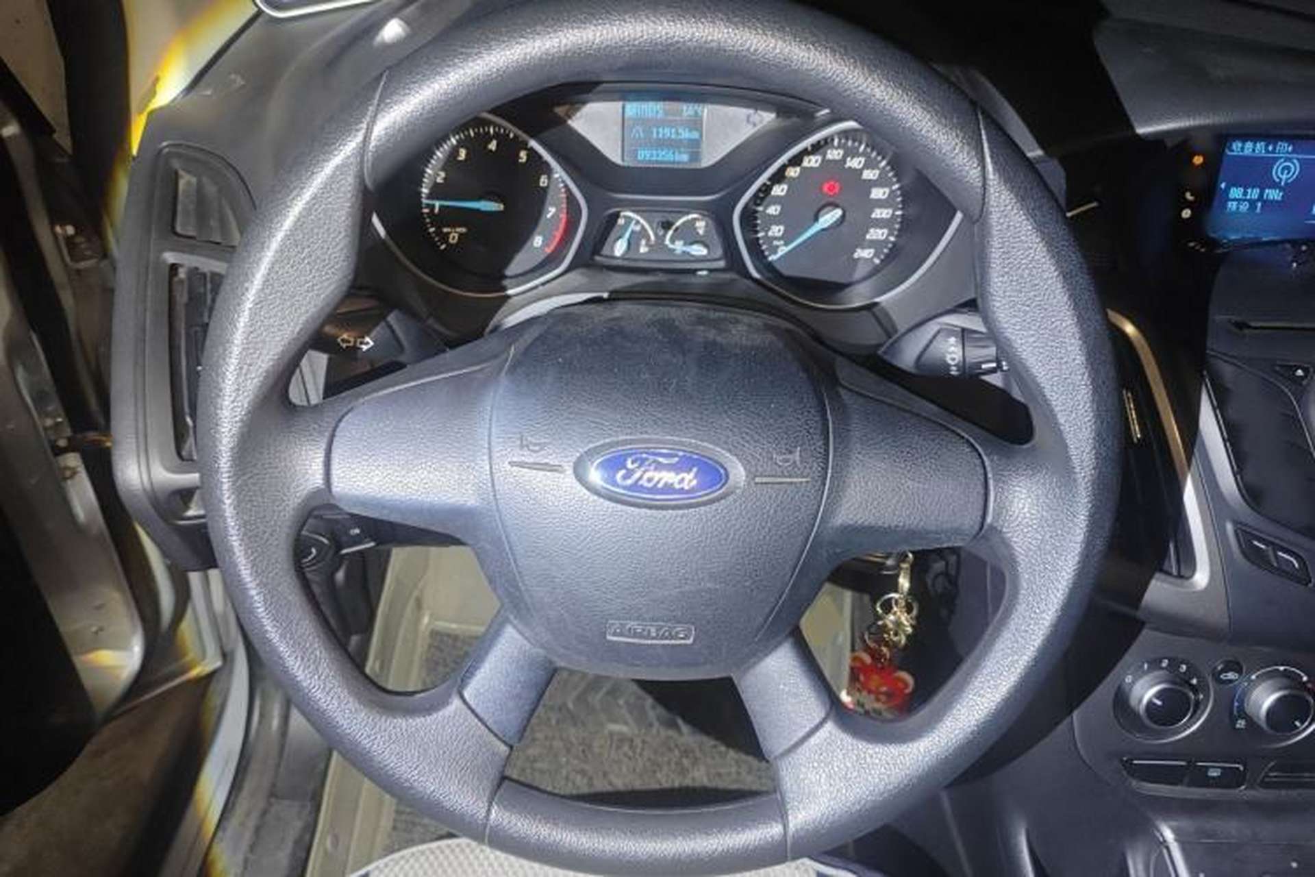 Used Ford Focus 2012 Hatchback 1.6L Automatic Comfort Model Steering Wheel