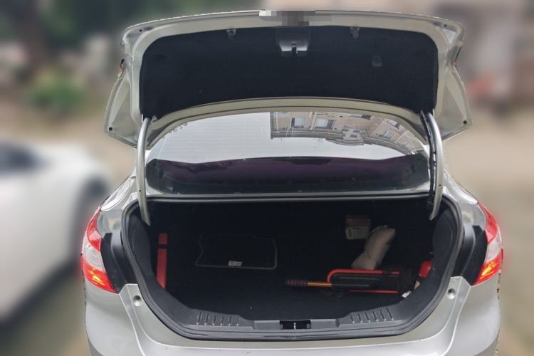 Used Ford Focus 2012 Sedan 1.6L Automatic Comfort Model Trunk