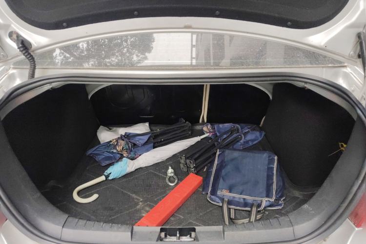 Used Ford Focus 2012 Sedan Classic 1.8L Manual Fashion Edition Trunk