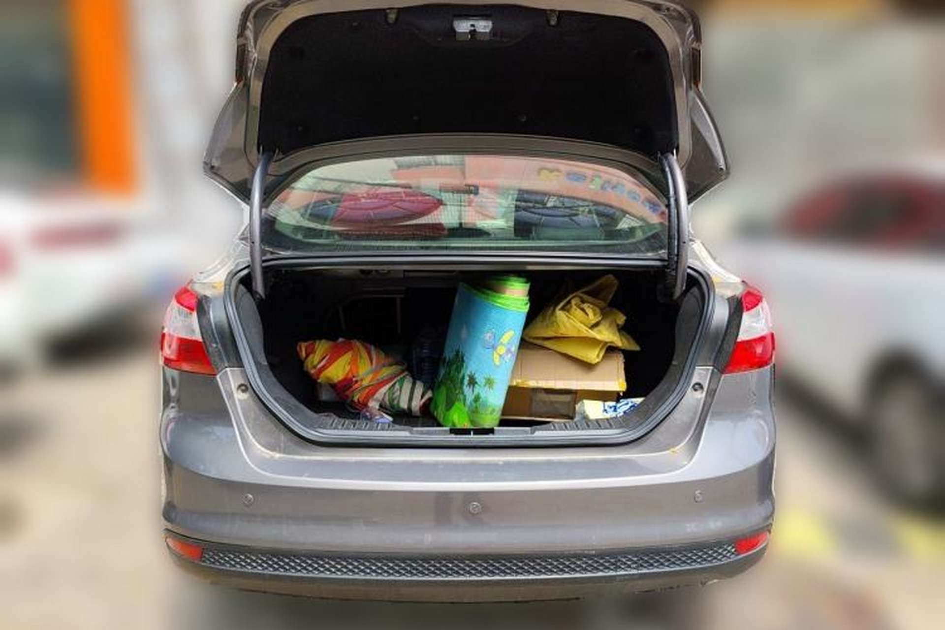 Used Ford Focus 2012 Sedan 1.6L Automatic Comfort Model Trunk