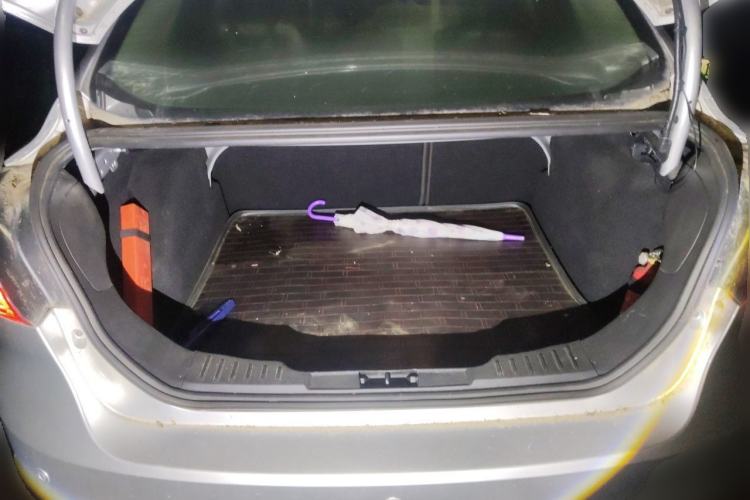 Used Ford Focus 2012 Sedan 1.6L Manual Fashion Edition Trunk