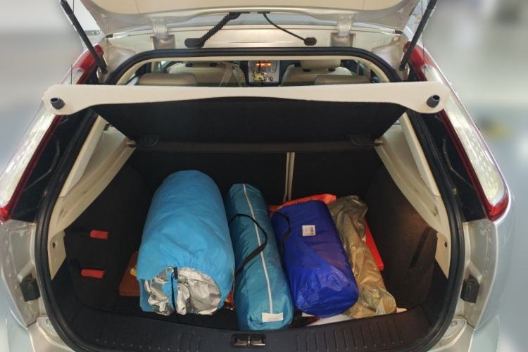 Used Ford Focus 2012 Hatchback Classic 1.8L Automatic Fashion Edition Trunk