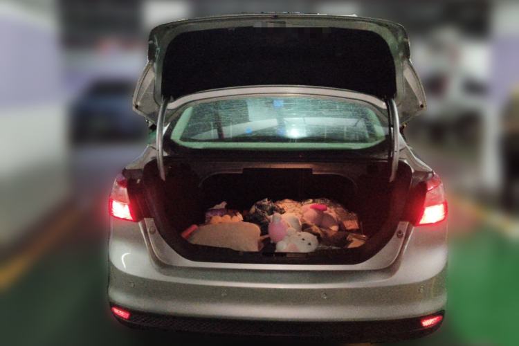 Used Ford Focus 2012 Sedan 1.6L Automatic Comfort Model Trunk