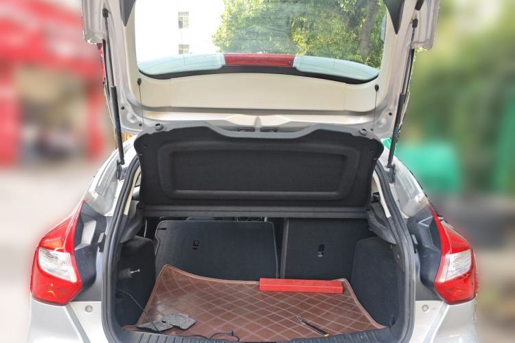 Used Ford Focus 2012 Hatchback 1.6L Automatic Comfort Model Trunk