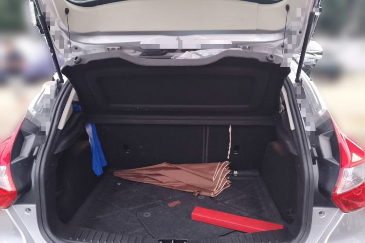 Used Ford Focus 2012 Hatchback 1.6L Automatic Fashion Edition Trunk
