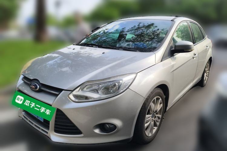 Used Ford Focus 2012 Sedan 1.6L Automatic Comfort Model Guazi used car, China used car export, Used car for sale, Used cars, Cheapest cars for sale