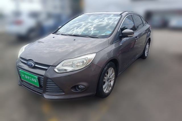 Używany Ford Focus 2012 Sedan 1.6L Manual Comfort Model