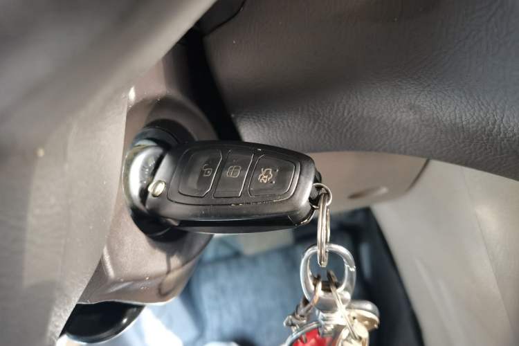 Used Ford Focus 2012 Sedan 1.6L Automatic Comfort Model Vehicle Key