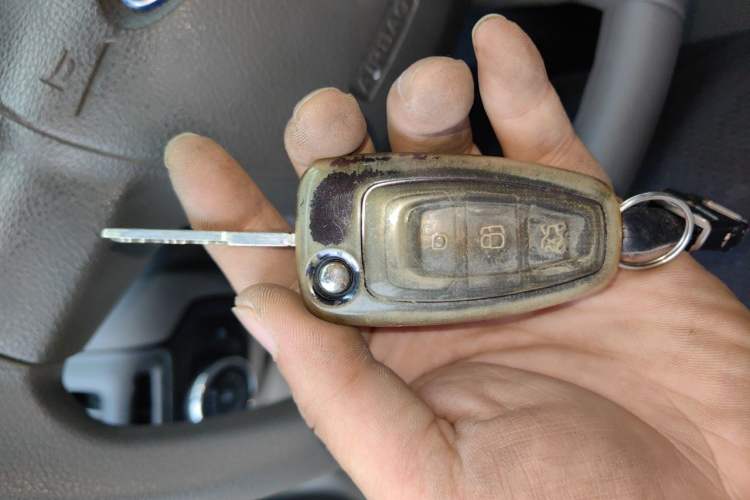 Used Ford Focus 2012 Sedan 1.6L Automatic Comfort Model Vehicle Key