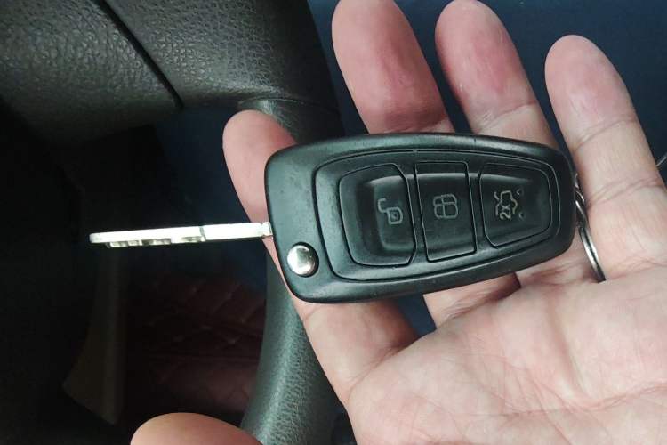 Used Ford Focus 2012 Sedan 1.6L Automatic Comfort Model Vehicle Key