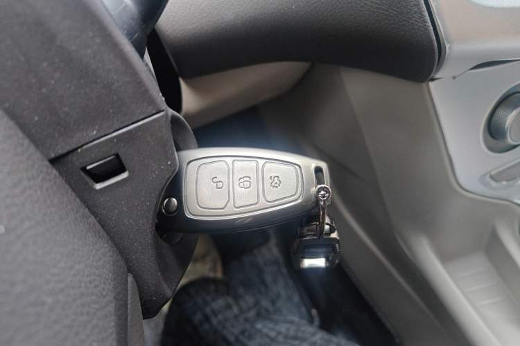 Used Ford Focus 2012 Sedan 1.6L Automatic Comfort Model Vehicle Key