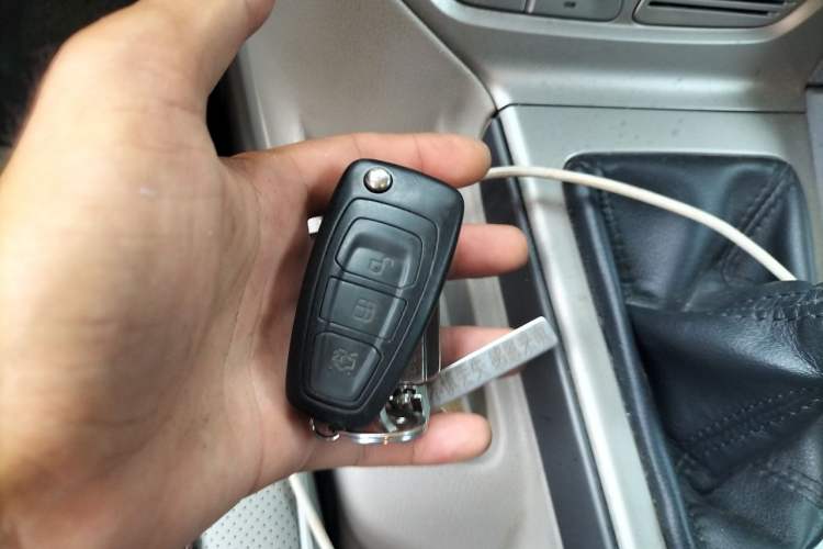 Used Ford Focus 2012 Sedan 1.6L Manual Comfort Model Vehicle Key