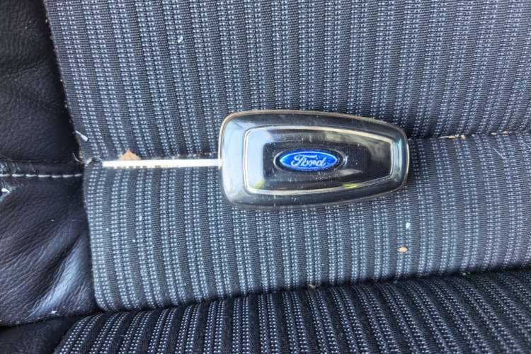 Used Ford Focus 2012 Sedan 1.6L Manual Fashion Edition Vehicle Key