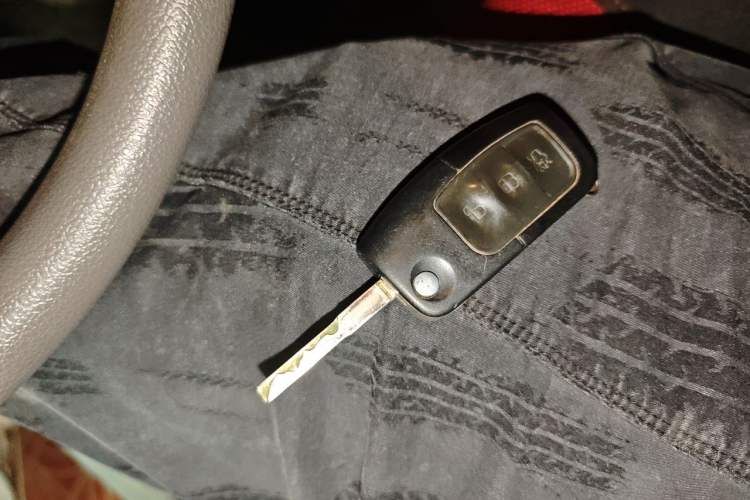 Used Ford Focus 2012 Sedan Classic 1.8L Manual Base Model Vehicle Key