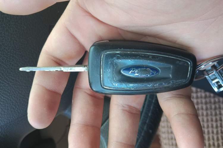 Used Ford Focus 2012 Sedan 1.6L Manual Comfort Model Vehicle Key