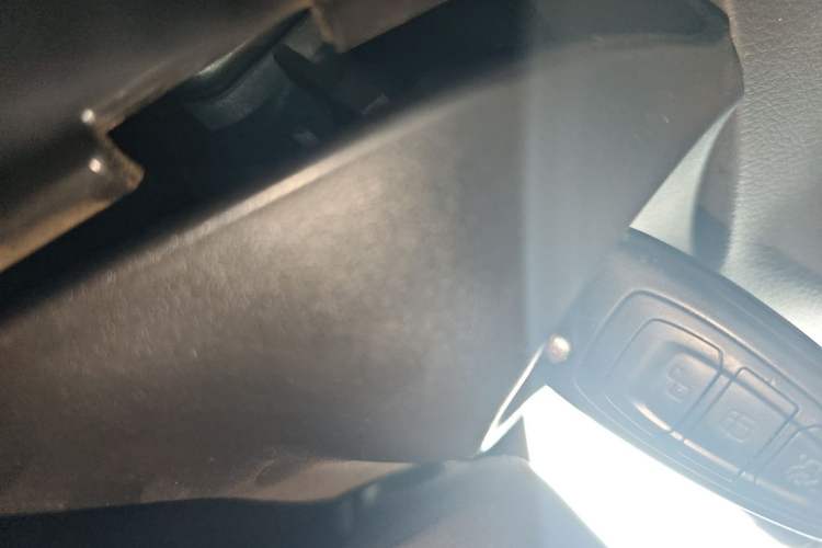 Used Ford Focus 2012 Hatchback 1.6L Manual Comfort Model Vehicle Key
