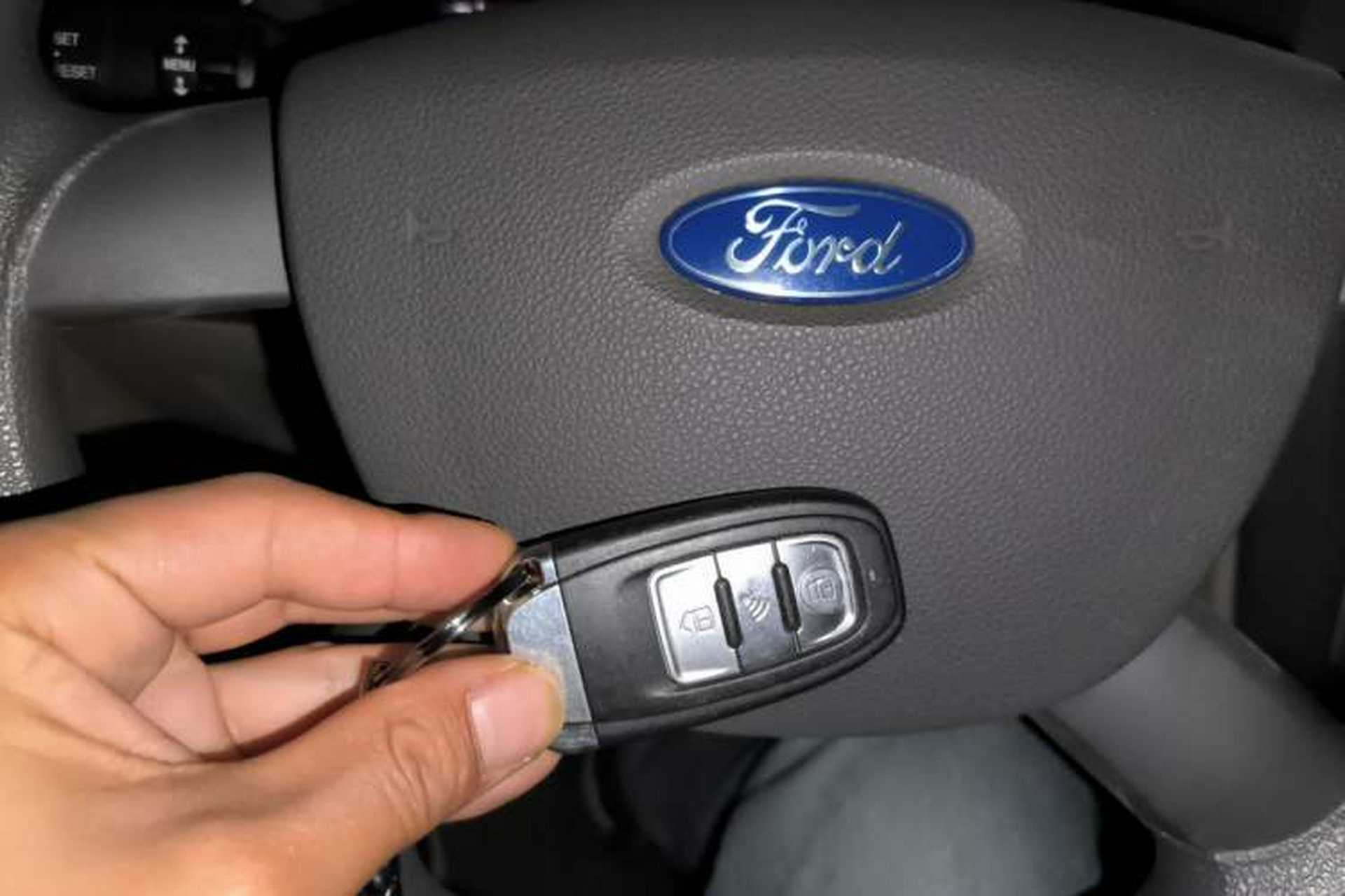 Used Ford Focus 2012 Sedan Classic 1.8L Automatic Fashion Edition Vehicle Key