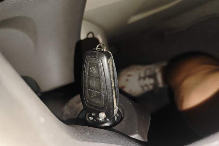 Used Ford Focus 2012 Sedan 1.6L Automatic Comfort Model Vehicle Key