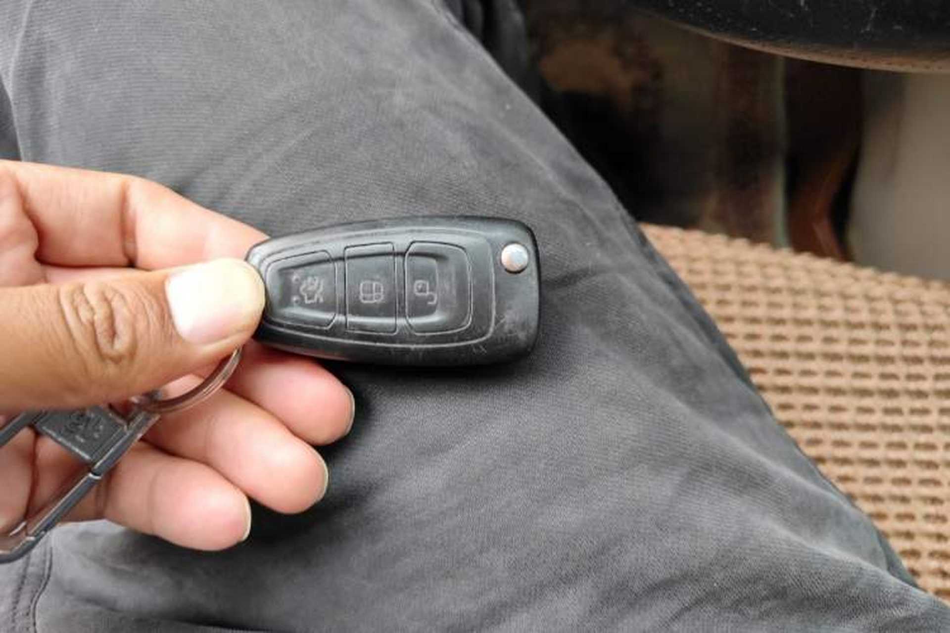 Used Ford Focus 2012 Sedan 1.6L Manual Comfort Model Vehicle Key