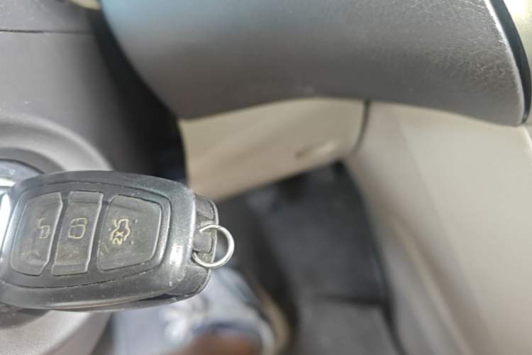 Used Ford Focus 2012 Sedan 1.6L Manual Comfort Model Vehicle Key