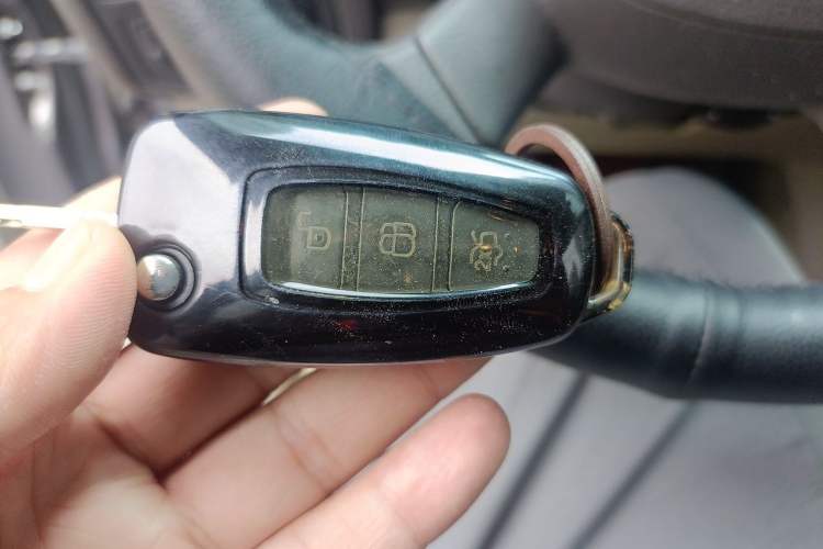 Used Ford Focus 2012 Sedan 1.6L Manual Comfort Model Vehicle Key