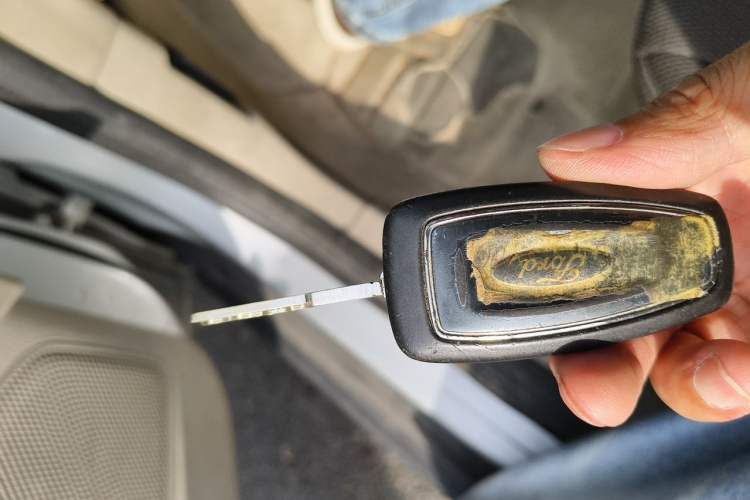 Used Ford Focus 2012 Sedan 1.6L Automatic Comfort Model Vehicle Key