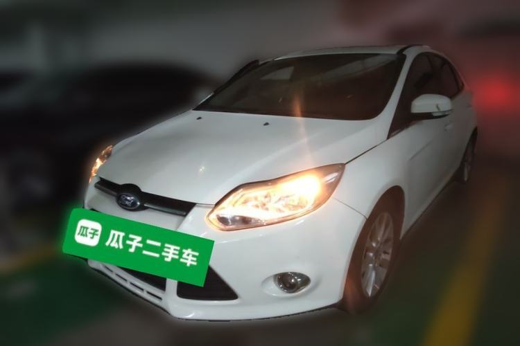 Used Ford Focus 2012 Sedan 1.6L Automatic Prestige Model Guazi used car, China used car export, Used car for sale, Used cars, Cheapest cars for sale
