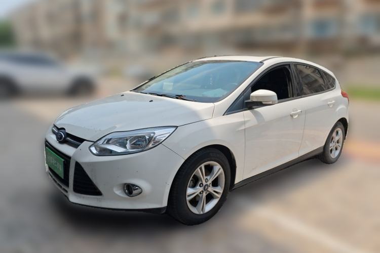 Used Ford Focus 2012 Hatchback 1.6L Manual Fashion Edition Guazi used car, China used car export, Used car for sale, Used cars, Cheapest cars for sale