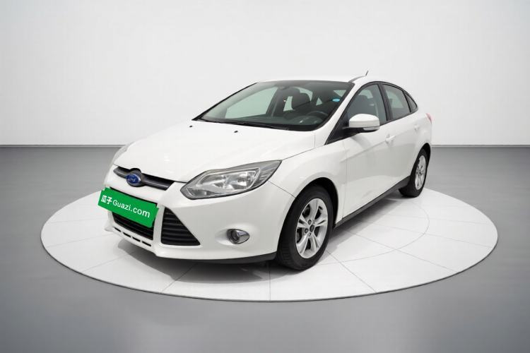 Used Ford Focus 2012 Sedan 1.6L Automatic Fashion Edition Guazi used car, China used car export, Used car for sale, Used cars, Cheapest cars for sale