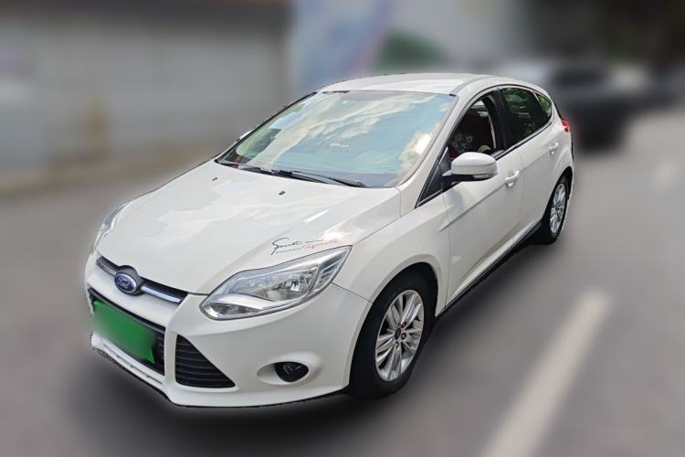 Used Ford Focus 2012 Hatchback 1.6L Manual Comfort Model Guazi used car, China used car export, Used car for sale, Used  cars, Cheapest cars for sale